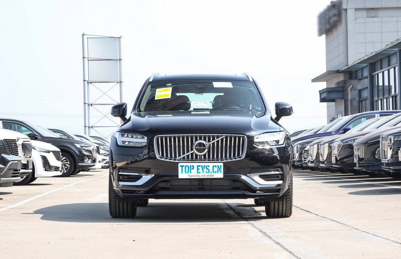 imgi_3_VOLVO XC90 PHEV front VOLVO XC90 PHEV– For Sale From China | Buy Direct From China Canada - Image 1